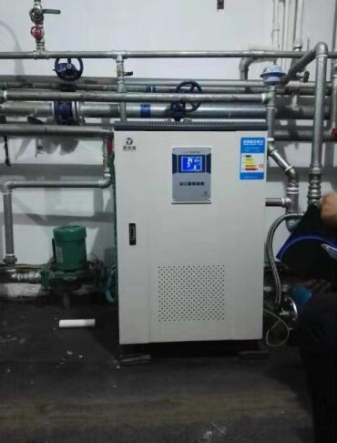 壁掛式電鍋爐維修和保養(yǎng)應(yīng)該注意哪些事項(xiàng)